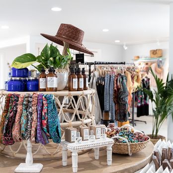 Kariella - Silk headbands and hair ties. - Women's Clothing Near Me - Carpinteria, California Kariella - Silk headbands and hair ties. - Women's Clothing Near Me - Carpinteria, California