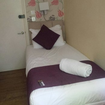 George Hotel - Hotels Near Me - London, XGL