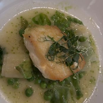The Beverly - Halibut - American Near Me - Berkley, Michigan