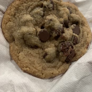 Sweet Valentine Bakery - Brown butter chocolate chip cookie - Bakeries Near Me - Carson, California Sweet Valentine Bakery - Brown butter chocolate chip cookie - Bakeries Near Me - Carson, California