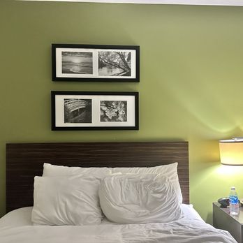 Sleep Inn & Suites - Well decorated - Hotels Near Me - Gulfport, Mississippi