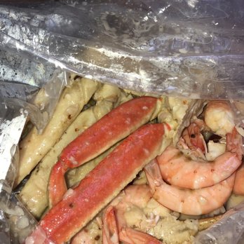 Theboil - Crab legs and shrimp in the garlic butter sauce - Seafood Near Me - Jersey City, New Jersey Theboil - Crab legs and shrimp in the garlic butter sauce - Seafood Near Me - Jersey City, New Jersey