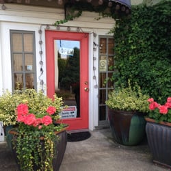 Lanae Ayers, M.A., LMHC, EFT Coach - Step inside and I'll meet you in our waiting room...