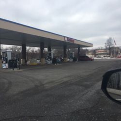 Holiday Stationstore and Car Wash - Pp