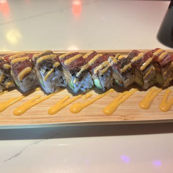 Machi Sushi - Skinny girl roll - Sushi Bars Near Me - Austin, Texas Machi Sushi - Skinny girl roll - Sushi Bars Near Me - Austin, Texas
