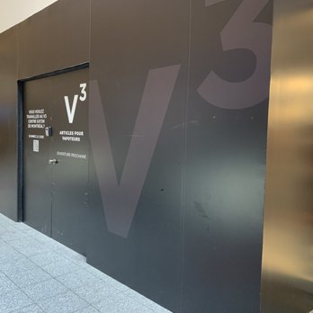 V3 VAPE STORE - MONTREAL - Updated May 2026 - 10 Photos - 705 Rue  Sainte-Catherine O, Montral, Quebec - Vape Shops - Phone Number - Yelp