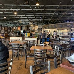 New York Bagel Cafe - Interior