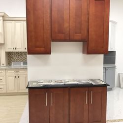 Classic Kitchen Cabinet - Cherry shaker