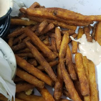 Denny's - The burnt half of fries. - American Near Me - Sacramento, California
