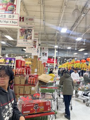 Hong Kong Supermarket by null