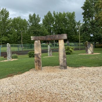 Kentucky Stonehenge - Landmarks & Historical Buildings Near Me - Munfordville, Kentucky Kentucky Stonehenge - Landmarks & Historical Buildings Near Me - Munfordville, Kentucky