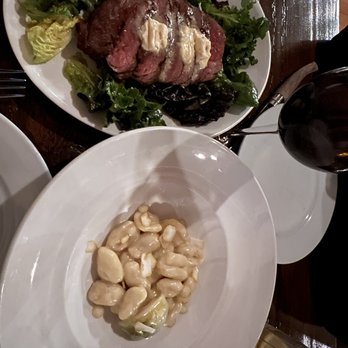 Il Nido - Steak and ricotta gnocchi - Italian Near Me - Seattle, Washington Il Nido - Steak and ricotta gnocchi - Italian Near Me - Seattle, Washington