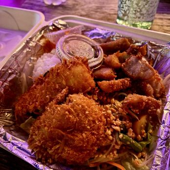 Ae's Thai Kitchen - Combo plate - Thai Near Me - Hana, Hawaii