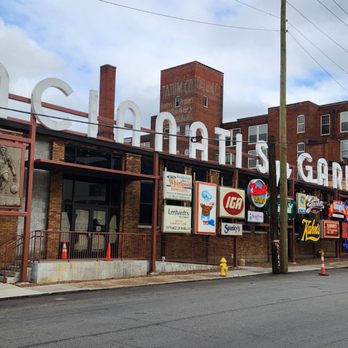 American Sign Museum - Whole front of business - Museums Near Me - Cincinnati, Ohio