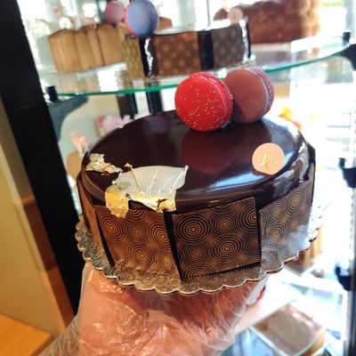 Paris Oven Bakery by null