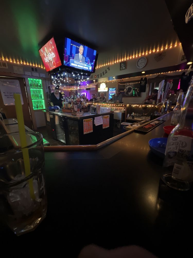 Town Club Tavern Photos