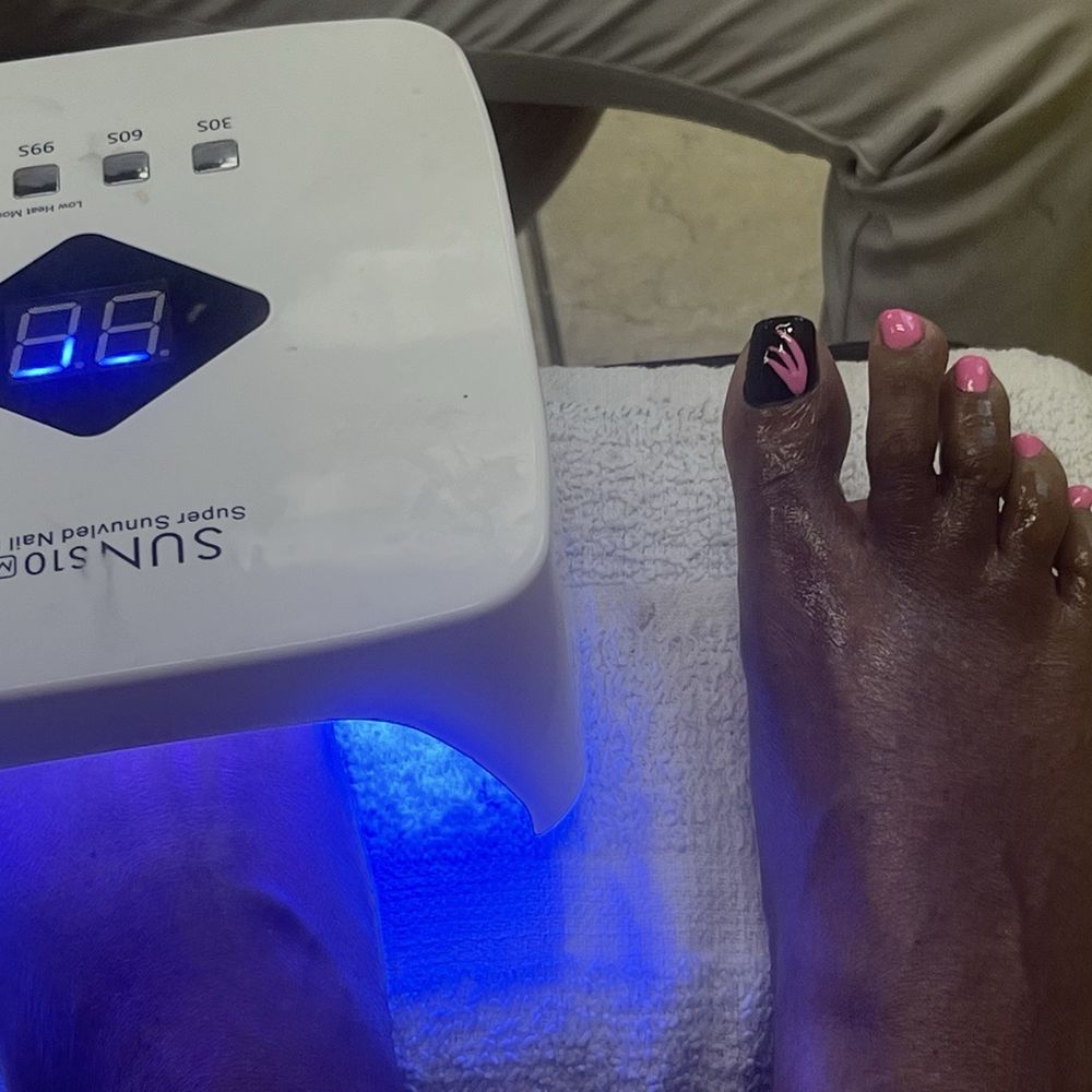 Dudley Beauty College - Pretty Gel manicure from Shanice - Cosmetology Schools Near Me - Chicago, Illinois Dudley Beauty College - Pretty Gel manicure from Shanice - Cosmetology Schools Near Me - Chicago, Illinois