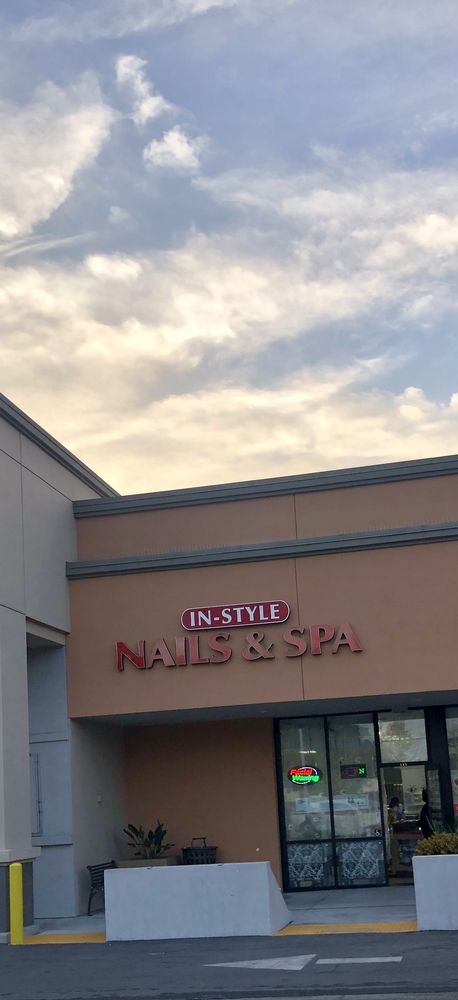 In-Style Nails & Spa