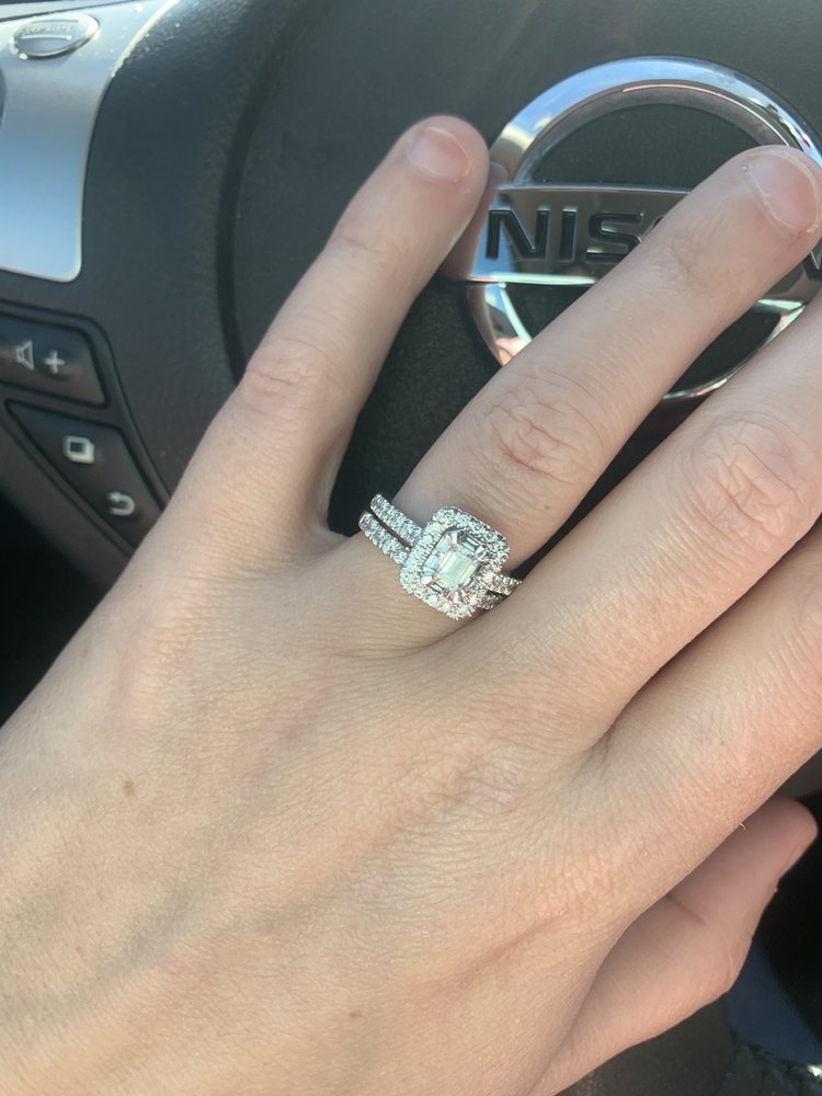 BOYD JEWELERS Updated August 2024 10 Reviews 32793 Eiland Blvd