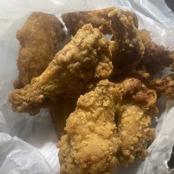 China One - 1. Fried Chicken Wings炸鸡翅