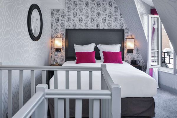 Maison Astor Paris, Curio Collection by Hilton by null