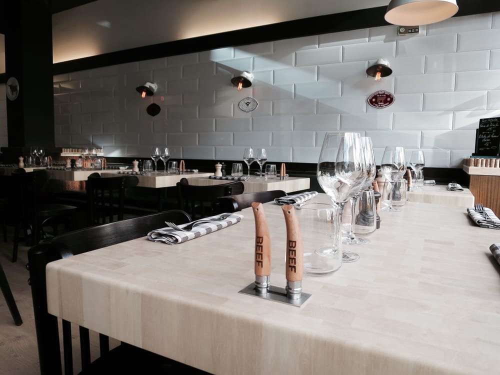 BEEF Updated April 2024 Rue AdrienLachenal 26, Genève, Switzerland