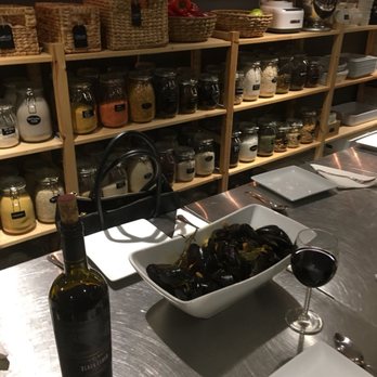 Baltimore Chef Shop - Cooking Schools Near Me - Baltimore, Maryland Baltimore Chef Shop - Cooking Schools Near Me - Baltimore, Maryland