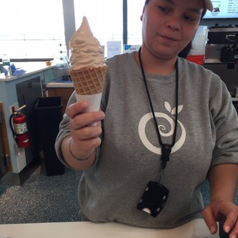 Pinkberry - Kristian bringing me my Chocolate Hazelnut - Ice Cream & Frozen Yogurt Near Me - Baltimore, Maryland Pinkberry - Kristian bringing me my Chocolate Hazelnut - Ice Cream & Frozen Yogurt Near Me - Baltimore, Maryland