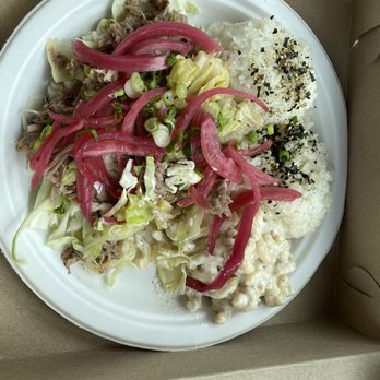 Diamond Head General Store - Kahlua pork with cabbage - Hawaiian Near Me - San Bruno, California