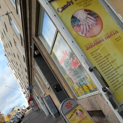 Candy Nails - Osoitteessa Toinen Linja 11.