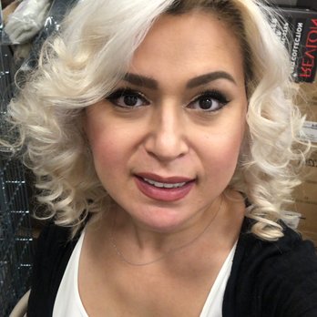 Sasha G Salon & Spa - That is what it look like after my new color and style - Day Spas Near Me - Wheeling, Illinois