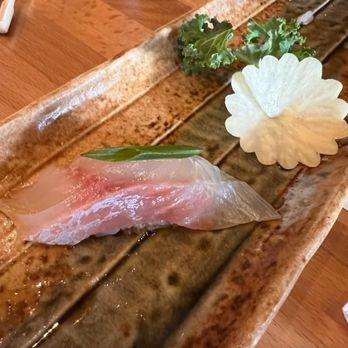 Cavi Sushi - Sushi Bars Near Me - Glendale, California