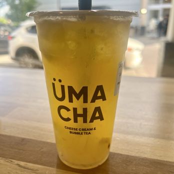 ÜMACHA - Hug Me Lemonade - Bubble Tea Near Me - Edgewater, New Jersey