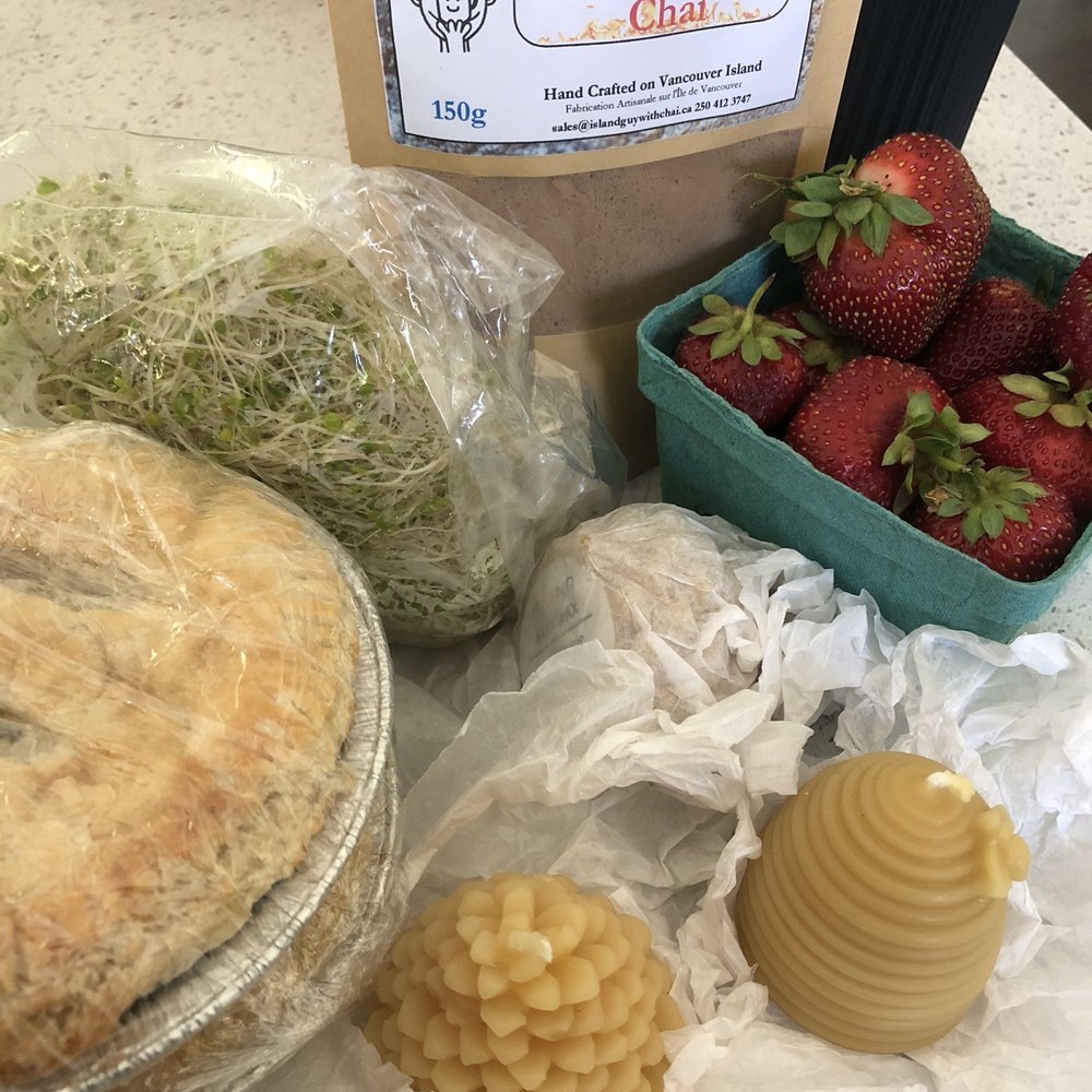 Duncan Farmers' Market - Meat pies, sprouts, handcrafted Aztech-Choco Chai, pine cone shaped beeswax candles - Farmers Market Near Me - Duncan, British Columbia Duncan Farmers' Market - Meat pies, sprouts, handcrafted Aztech-Choco Chai, pine cone shaped beeswax candles - Farmers Market Near Me - Duncan, British Columbia