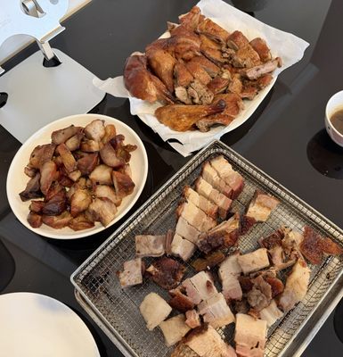 Cheung Hing Restaurant by null