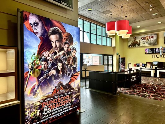 AMC Santa Monica 7 by null