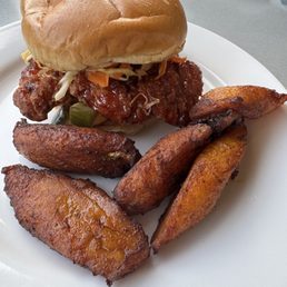 Ka-chicken sandwich with side of plantains Ka-chicken sandwich with side of plantains