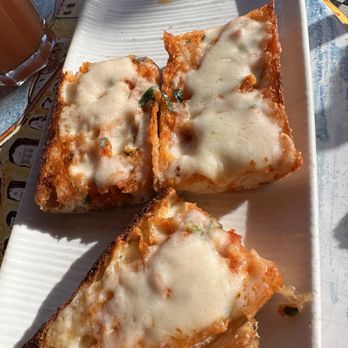 The Stinking Rose - Cheese bread - Italian Near Me - San Francisco, California The Stinking Rose - Cheese bread - Italian Near Me - San Francisco, California