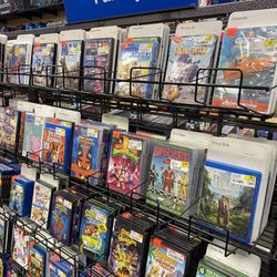 FYE - Warwick