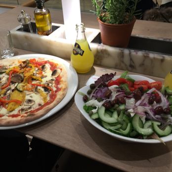 Vapiano - Pizza Near Me - Paris, 75