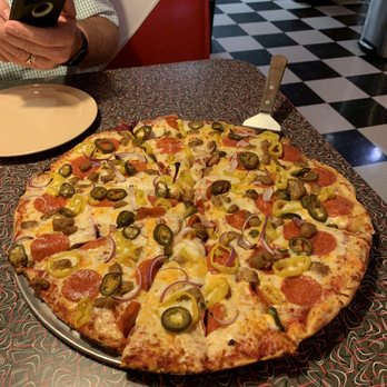 Cruizzers - Pizza Near Me - Keystone, South Dakota