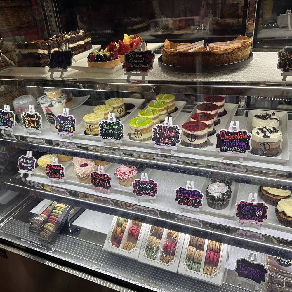 Baldwin Perk - Cafes Near Me - Orlando, Florida