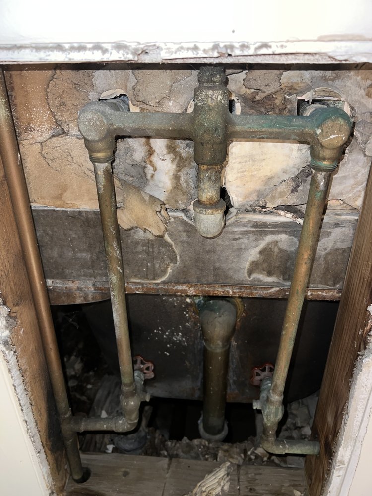 Slide of Niislora Plumbing