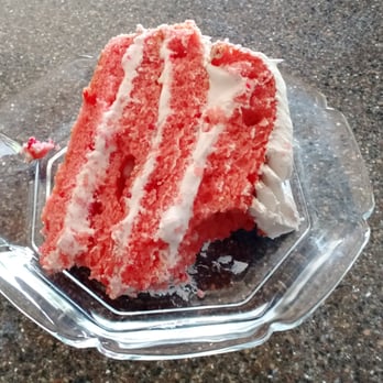 Ventito Bakery - Half of the slice of Strawberry Cake. - Custom Cakes Near Me Ventito Bakery - Half of the slice of Strawberry Cake. - Custom Cakes Near Me