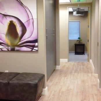 Biotex - Walking towards the patient rooms. - Laboratory Testing Near Me - Thousand Oaks, California Biotex - Walking towards the patient rooms. - Laboratory Testing Near Me - Thousand Oaks, California