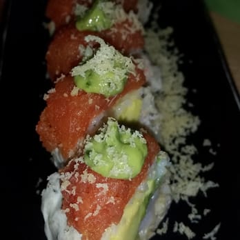 Hamasaku - Hamasaku's Asylum Toro, lobster, avocado, asparagus, cilantro aioli roll #FoodPorn - Japanese Near Me - Los Angeles, California