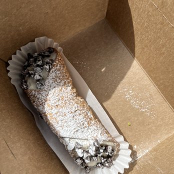 Stacco House by Mammamia - Cannoli - Gelato Near Me - Carmel, Indiana Stacco House by Mammamia - Cannoli - Gelato Near Me - Carmel, Indiana
