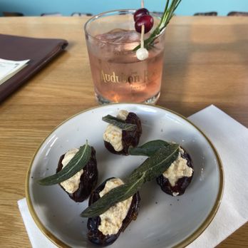 The Neighbors - Seasonal Mocktail and Pumpkin Feta Dates - Cocktail Bars Near Me - Orlando, Florida The Neighbors - Seasonal Mocktail and Pumpkin Feta Dates - Cocktail Bars Near Me - Orlando, Florida