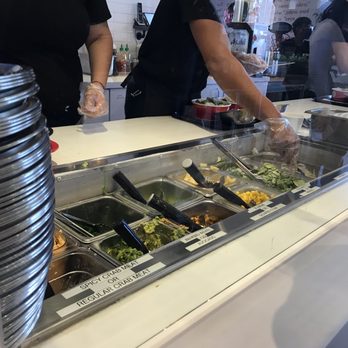 Uroko Poke - Japanese Near Me - Costa Mesa, California