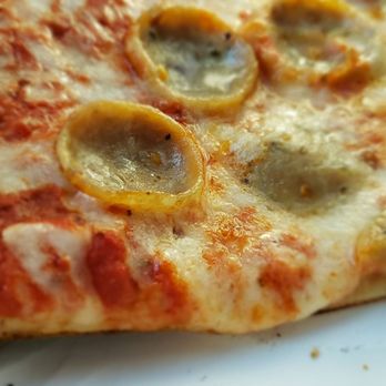 Ian's Pizza Milwaukee | Story Hill - Pizza Near Me - Milwaukee, Wisconsin Ian's Pizza Milwaukee | Story Hill - Pizza Near Me - Milwaukee, Wisconsin